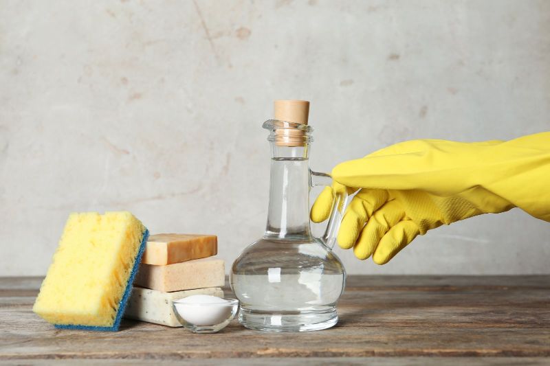 Using Vinegar for Cleaning: How to Avoid Common Mistakes